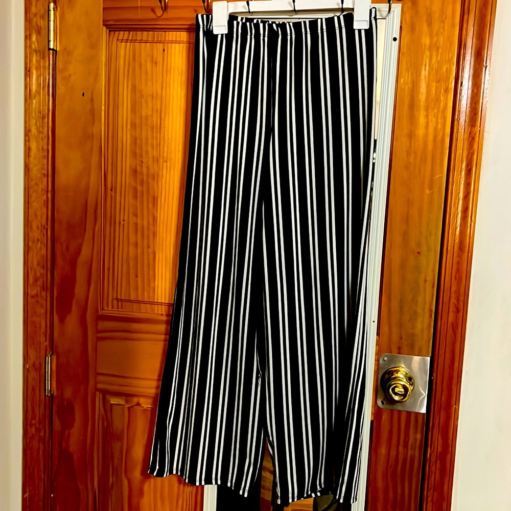 Black and white striped pants!